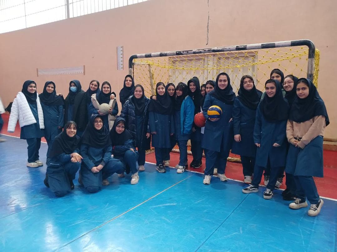 زنگ ورزش در باشگاه