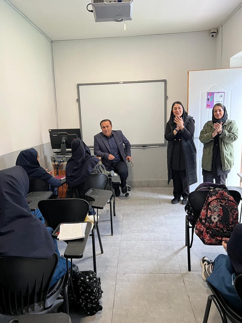 حضور جناب آقای ملکی سوادکوهی به دعوت از دبیر ادبیات