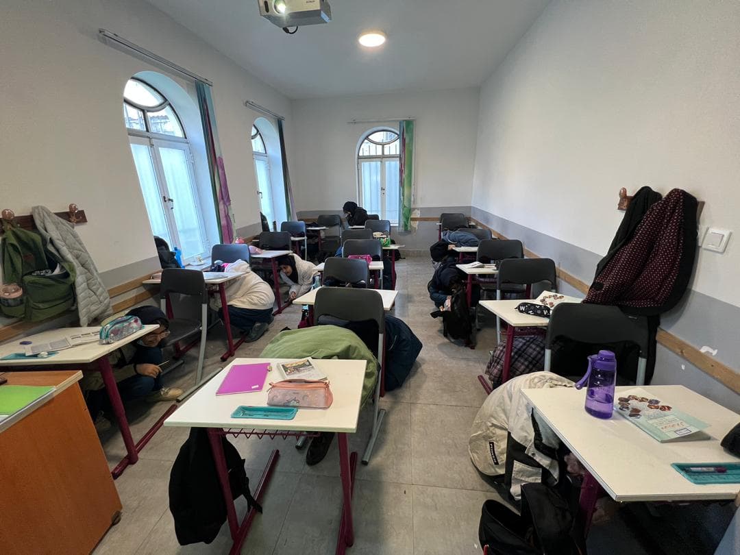 مانور زلزله