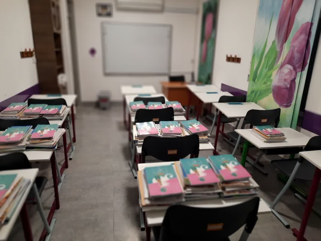 دبیرستان غیردولتی متوسطه اول شایستگان